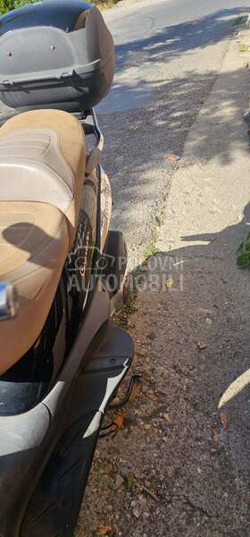 Piaggio Beverly 250ie Cruiser