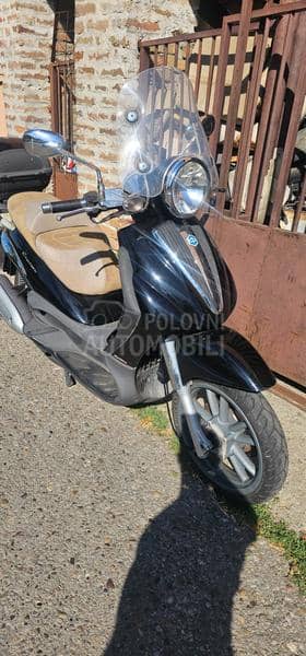 Piaggio Beverly 250ie Cruiser