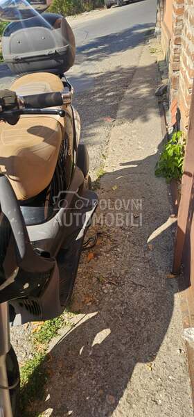 Piaggio Beverly 250ie Cruiser