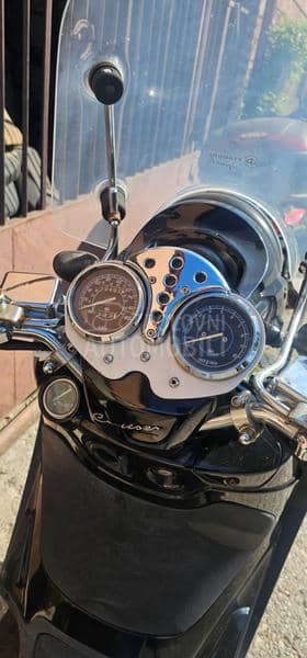 Piaggio Beverly 250ie Cruiser