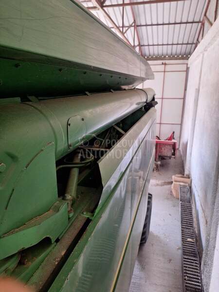 John Deere 2254