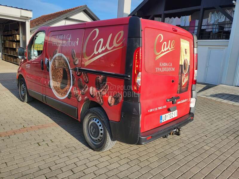 Opel Vivaro 2.5tdi