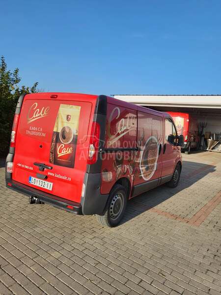 Opel Vivaro 2.5tdi