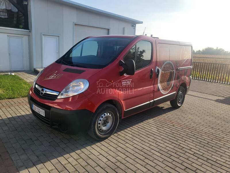 Opel Vivaro 2.5tdi