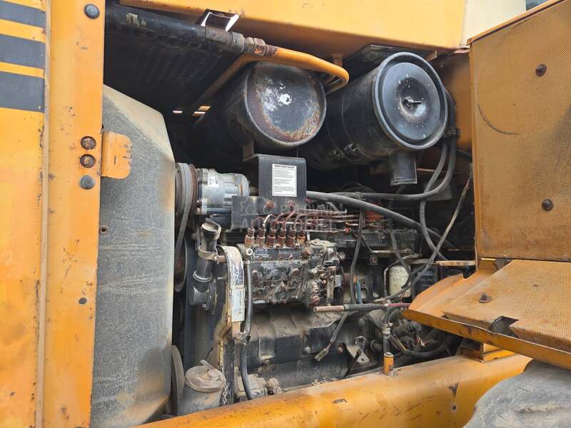 Case 821B