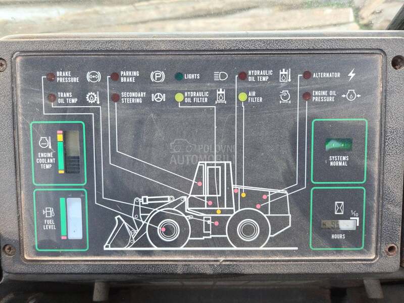 Case 821B