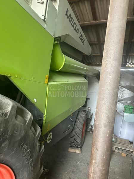 Claas Mega 360
