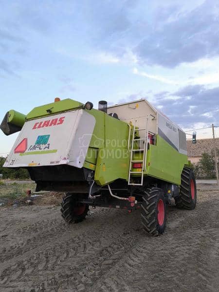 Claas Mega 360
