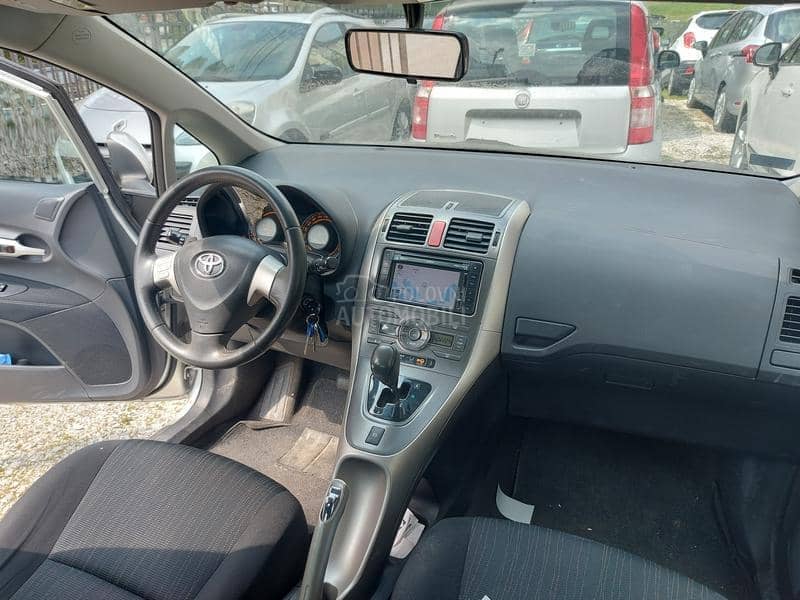 Toyota Auris 14d4d autom.