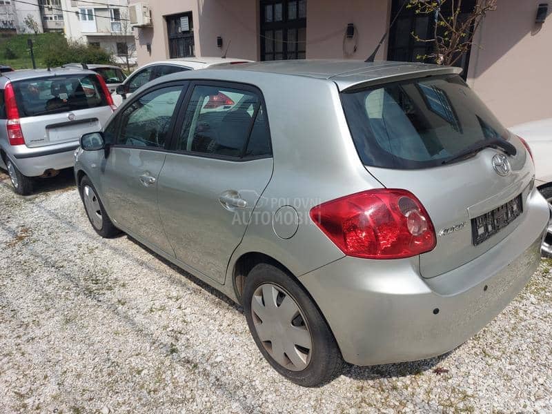 Toyota Auris 14d4d autom.