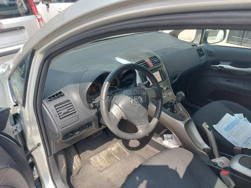 Toyota Auris 14d4d autom.