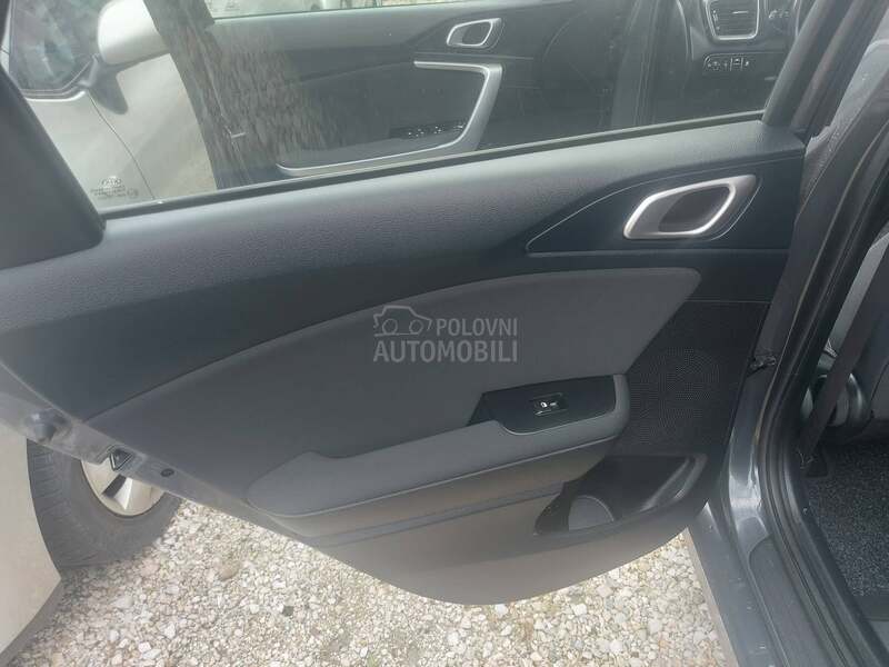 Kia cee`d 14b 16v