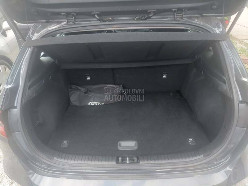 Kia cee`d 14b 16v