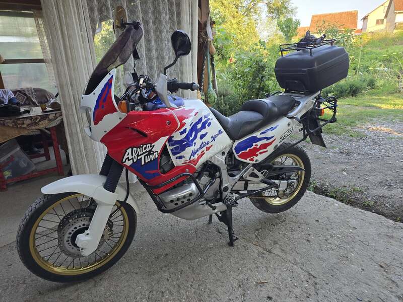 Honda Africa Twin rd07