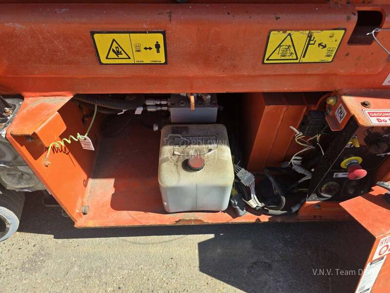 JLG R6, 2015god