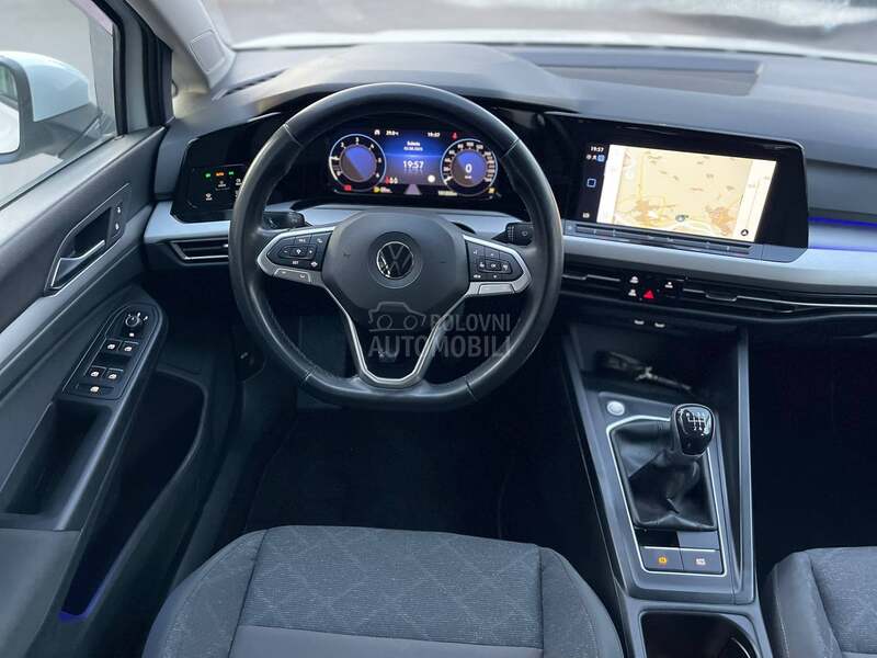 Volkswagen Golf 8 N O V
