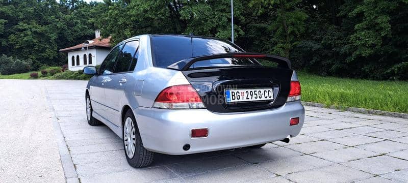 Mitsubishi Lancer 1.6
