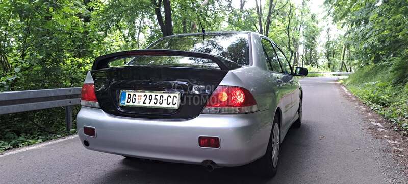 Mitsubishi Lancer 1.6