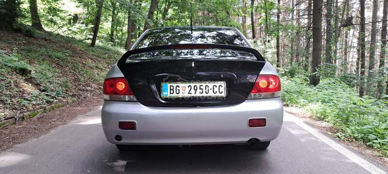 Mitsubishi Lancer 1.6