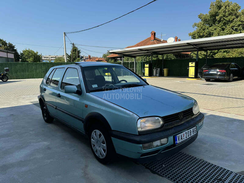 Volkswagen Golf 3 1.8