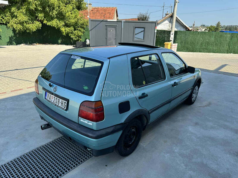 Volkswagen Golf 3 1.8
