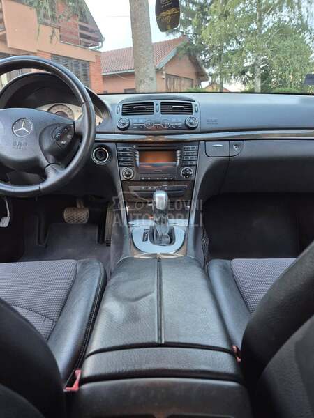 Mercedes Benz E 270 