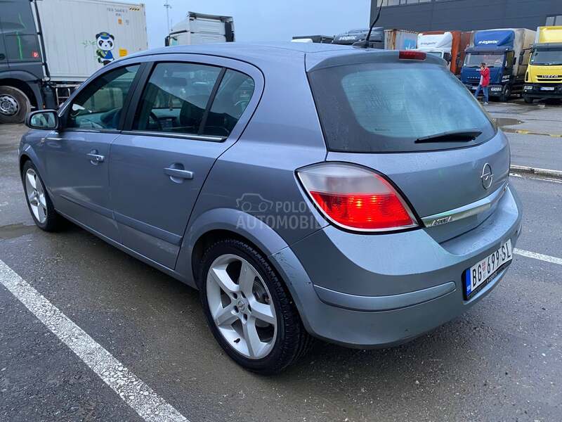 Opel Astra H 1.7