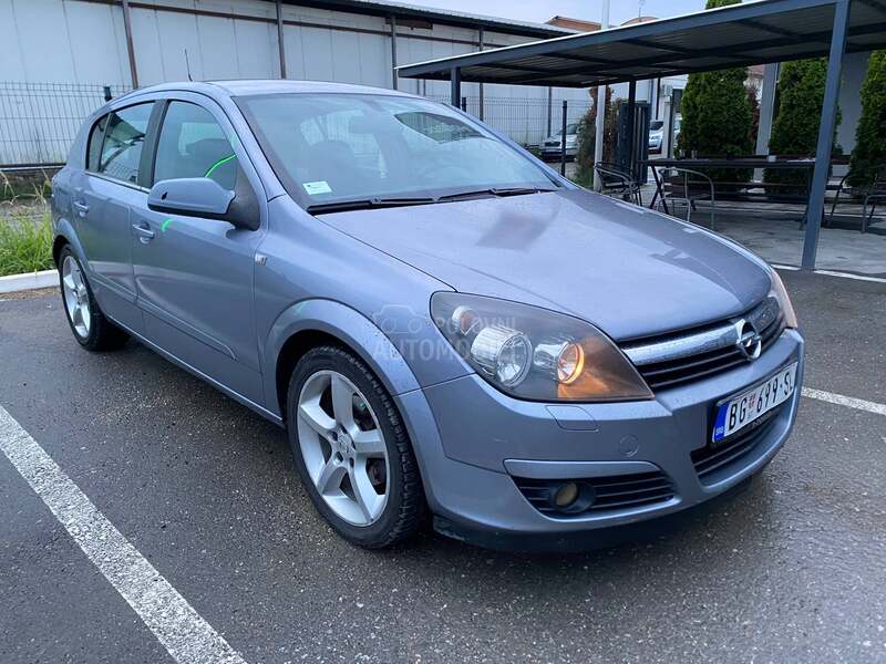 Opel Astra H 1.7
