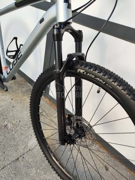 Cube Attention SLX 29