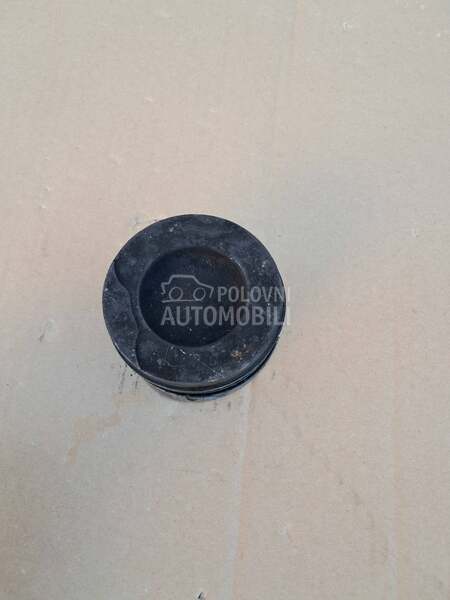 Klip motora d5 2,0 173 kw