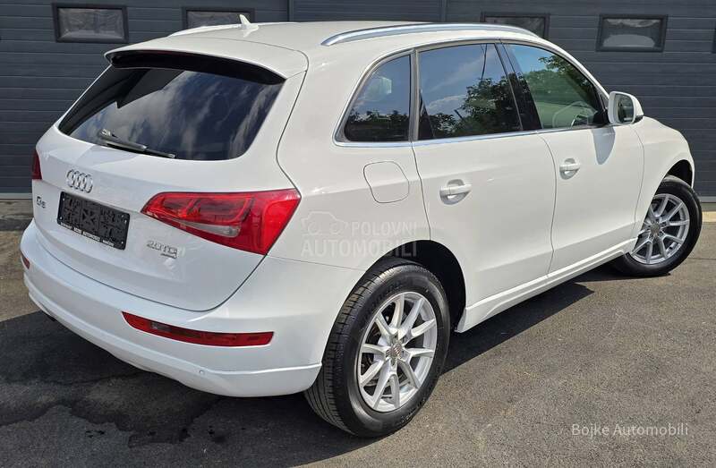 Audi Q5 2.0TDI QUATTRO LUX