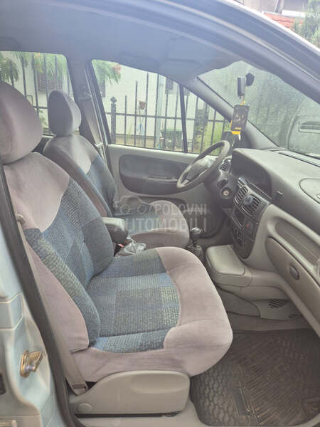 Renault Scenic 1.4