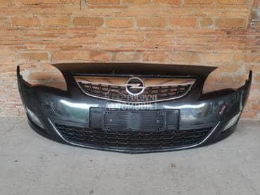 Prednji branik (boja miš siva) za Opel Astra J od 2009. do 2015. god.