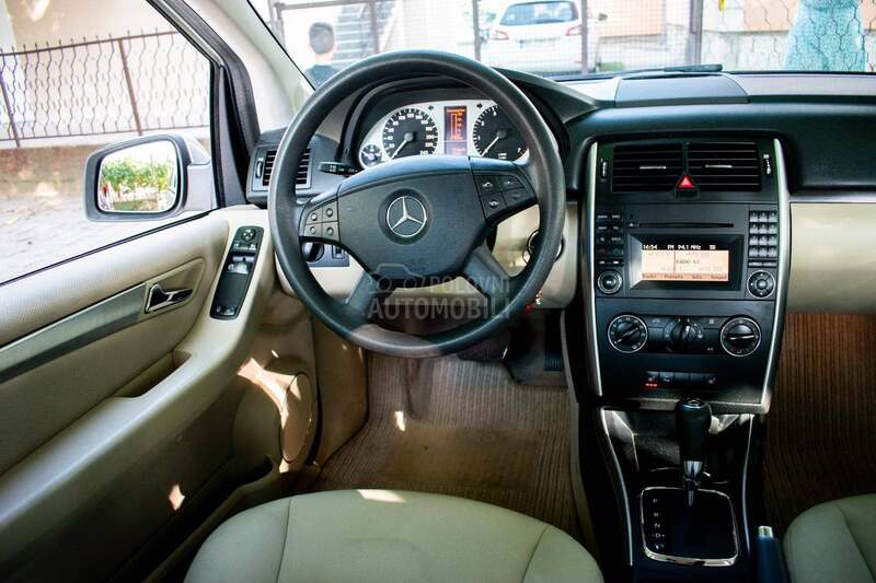 Mercedes Benz B 160 