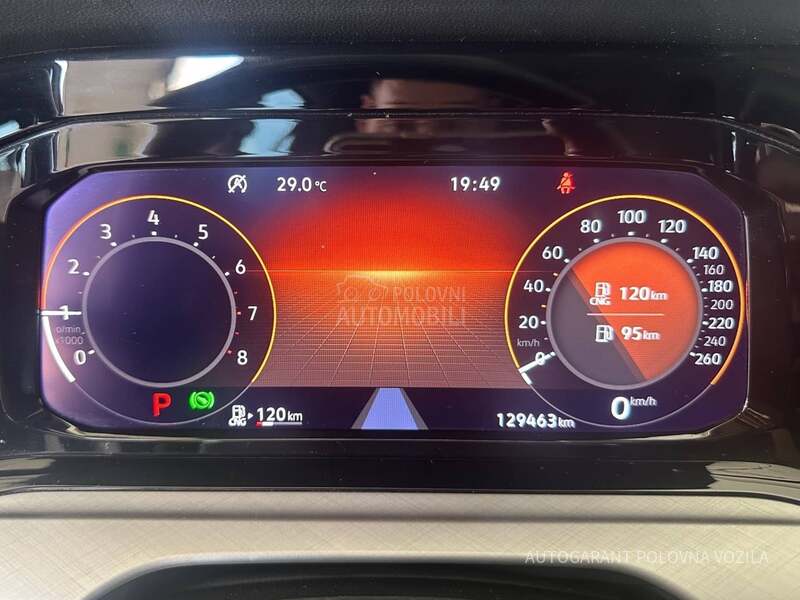 Volkswagen Golf 8 1.5 METAN A/T