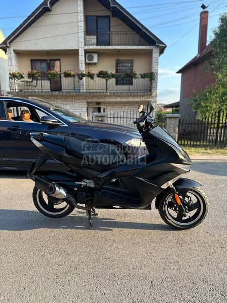 Peugeot Jet force C tech