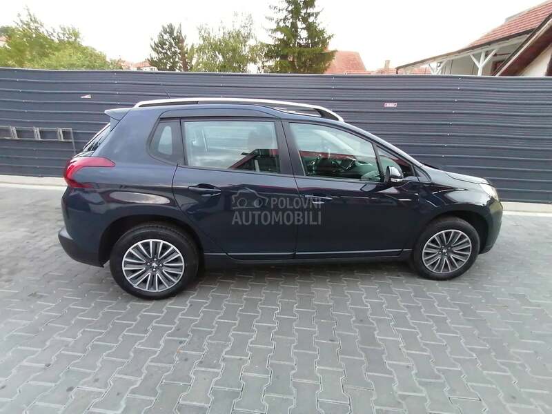 Peugeot 2008 81000 1.2 Allure