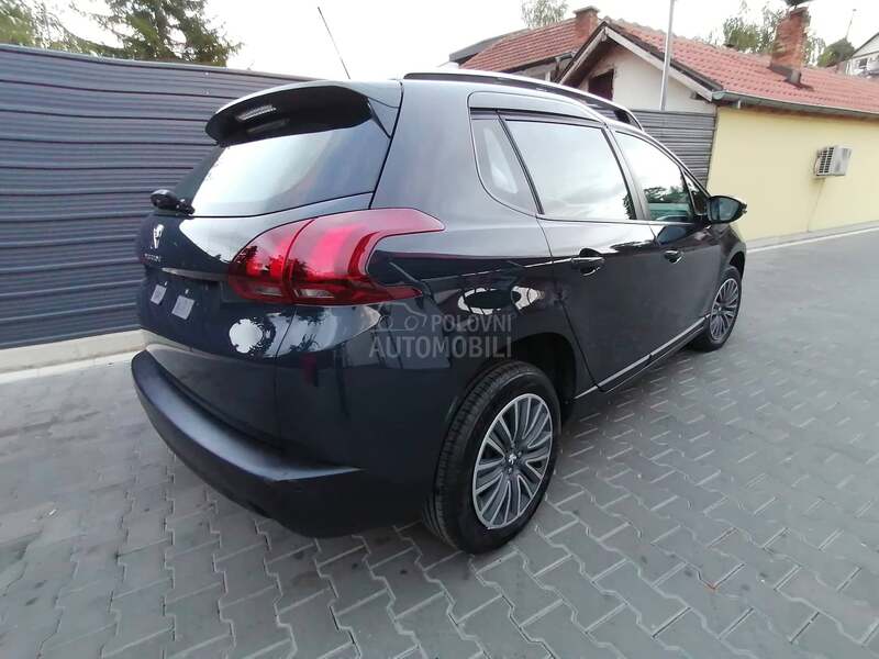 Peugeot 2008 81000 1.2 Allure