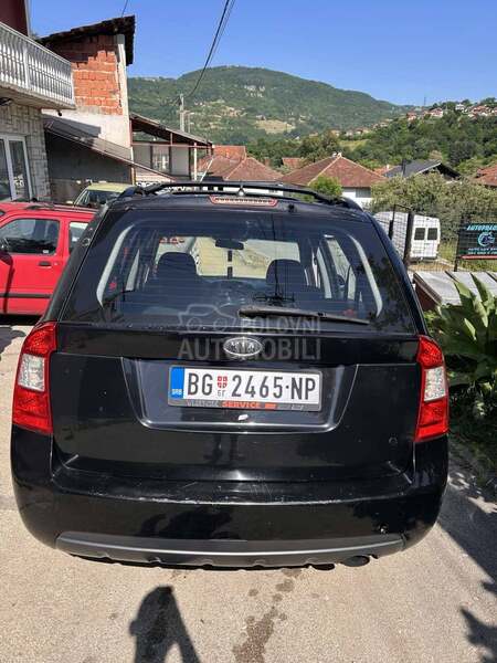 Kia Carens 