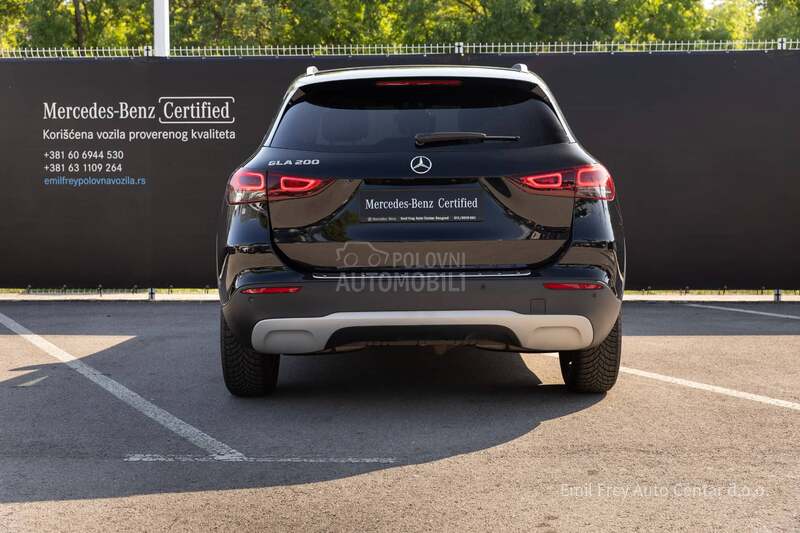 Mercedes Benz GLA 200 