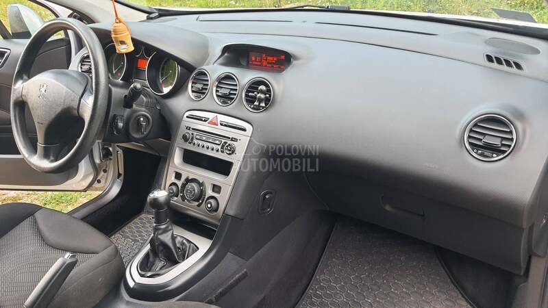 Peugeot 308 1.6HDi Millesim