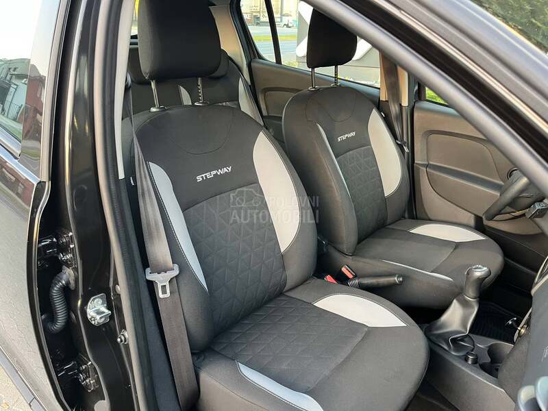 Dacia Stepway 1.0 Švajcarac