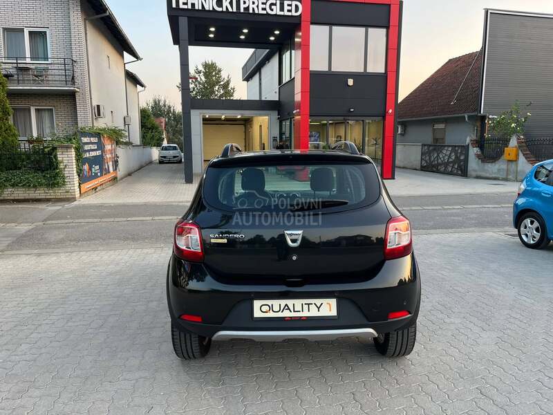 Dacia Stepway 1.0 Švajcarac