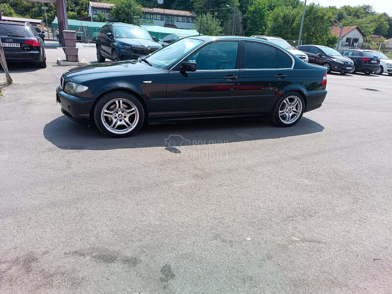 BMW 320 