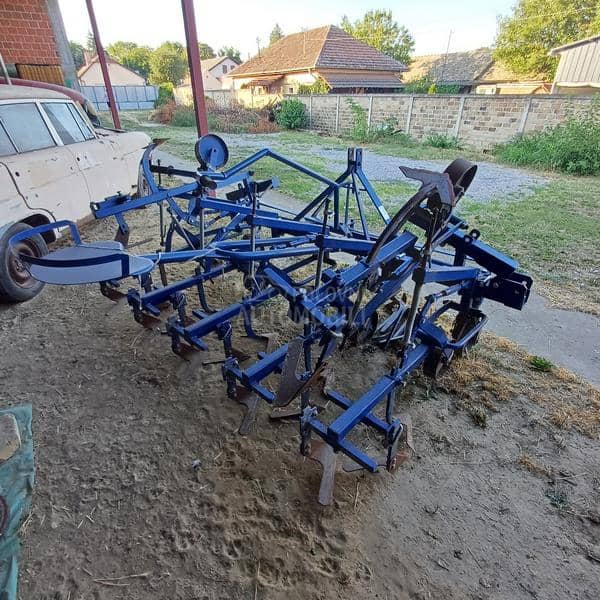 Poljostroj tupanjac 6 redova