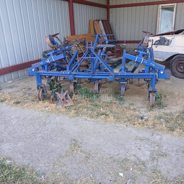 Poljostroj tupanjac 6 redova