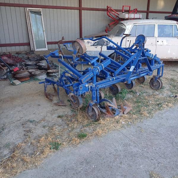 Poljostroj tupanjac 6 redova