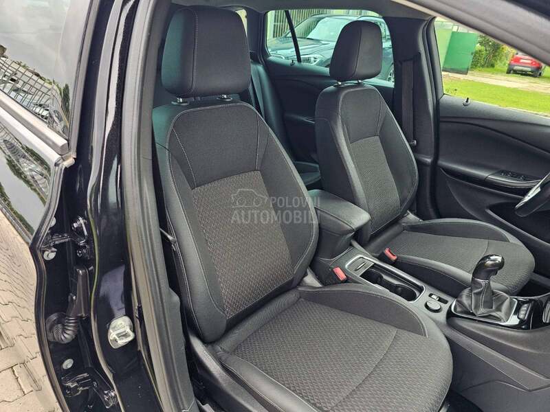 Opel Astra K CNG N.A.V.I