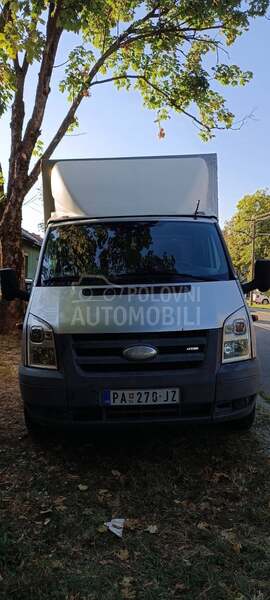 Ford Transit T350 2.4 TDCi rampa