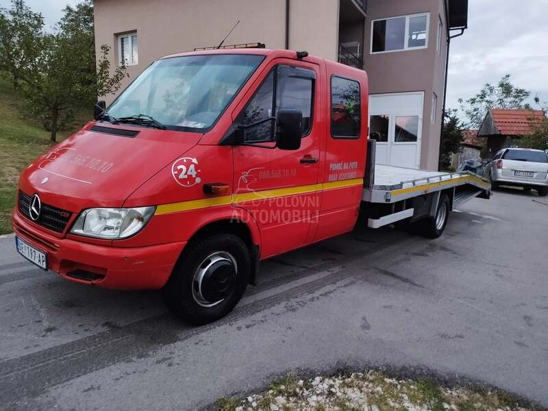 Mercedes Benz Sprinter